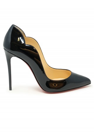 CHRISTIAN LOUBOUTIN 1190911 BK01 BLACK PATENT HOT CHICK 100 PUMPS