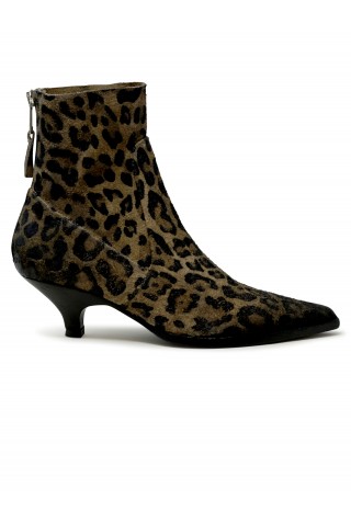 ELENA IACHI E4171 LEOPARD SUEDE ANKLE BOOTS