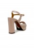 CHIE MIHARA PINK PATENT LEATHER CANETI SANDALS