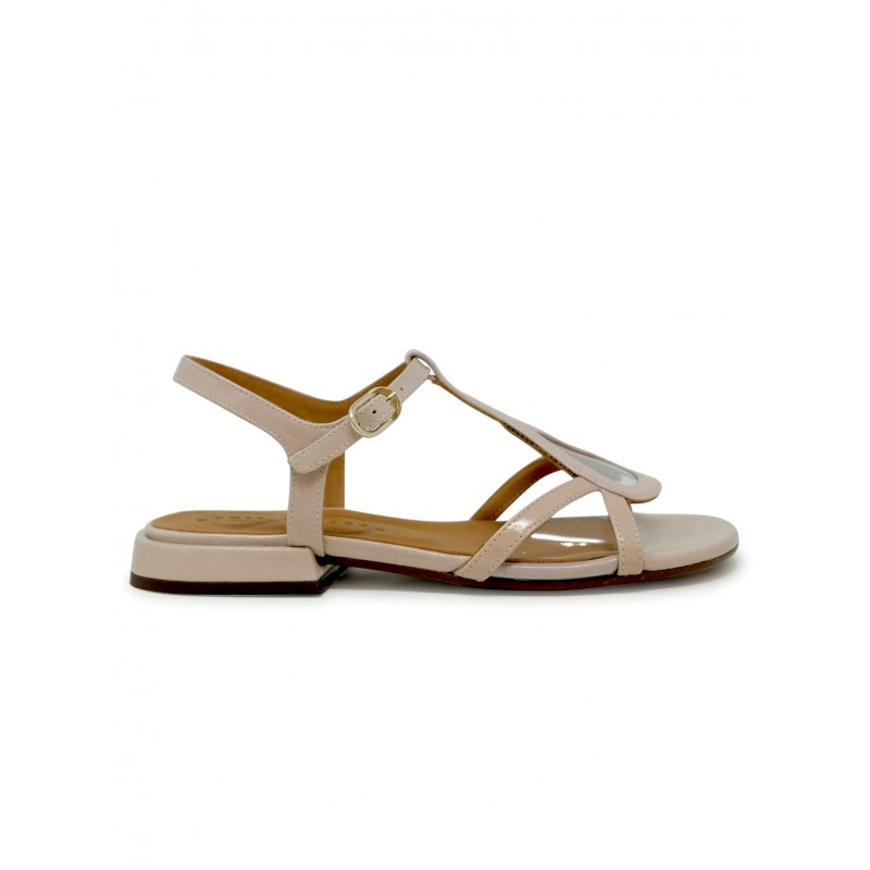 CHIE MIHARA PINK PATENT LEATHER TUMACH SANDALS