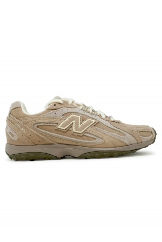 NEW BALANCE U204LMMA GREEN SUEDE MESH SNEAKERS